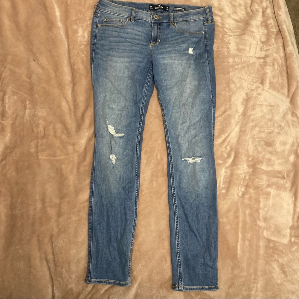 Low rise super skinny Hollister jeans